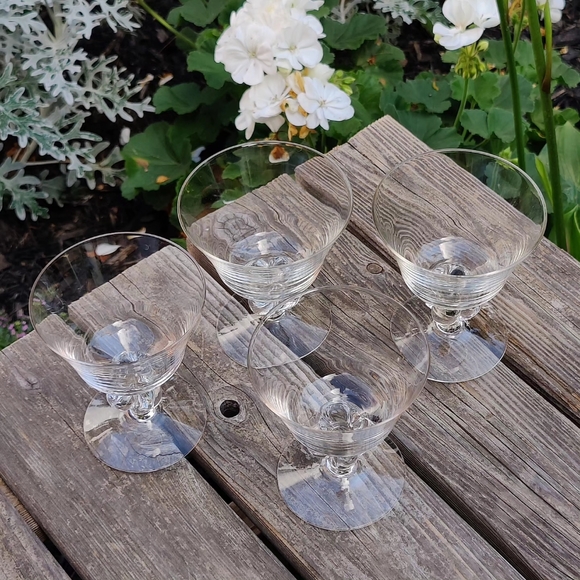 MCM | Scandinavian Lobe stems Glassware | 4 - Picture 10 of 11